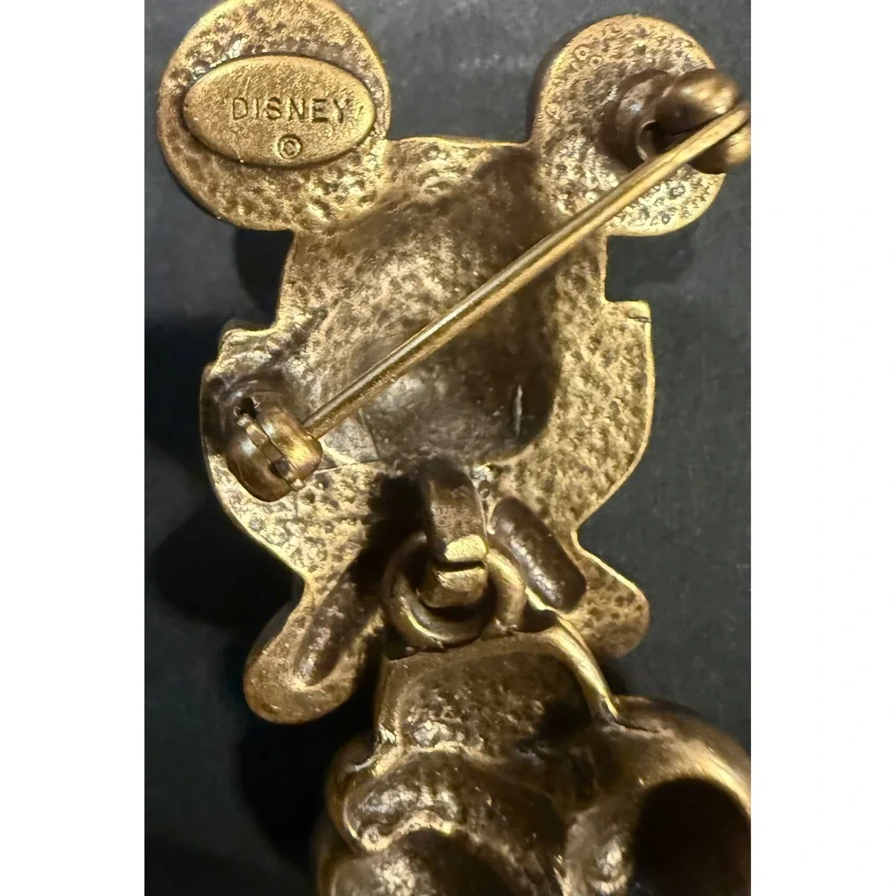 Disney Womens Brooch Gold Tone Articulated Mickey Mouse Vintage Style Pin